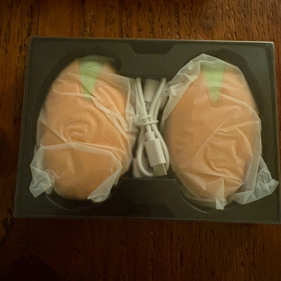 NWT Hand Warmers Rechargeable Electronic - Picture 9 of 9